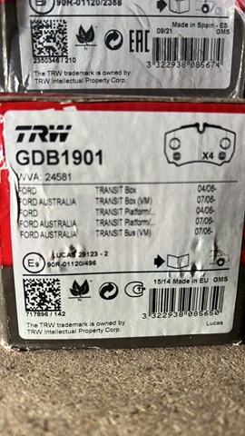 Колодки тормозные задние дисковые GDB1901