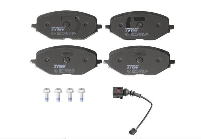 Колодки тормозные передние дисковые GDB2392 TRW
