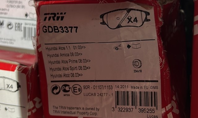 Тормозные колодки GDB3377 TRW
