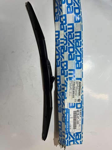 Щетка стеклоочистителя лобового стекла, пассажирская GS1E67330 MAZDA
