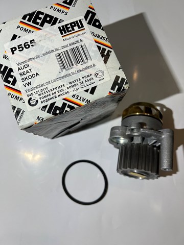 Насос водяной P565 HEPU