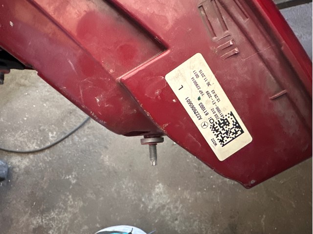 MERCEDES 2229065601 Фонарь задний левый в наличии Одесса