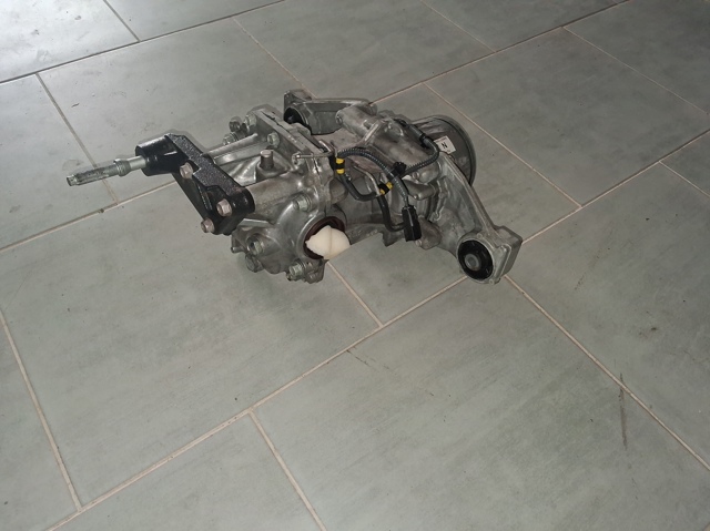MAZDA KA0327020 Задний редуктор в наличии Украина