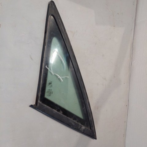 VAG 43R001057 Стекло заднее в наличии Киев