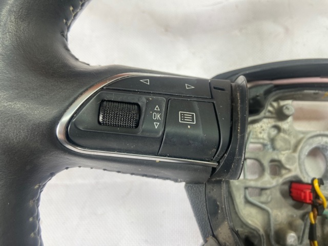 Руль 4G0419091N VAG