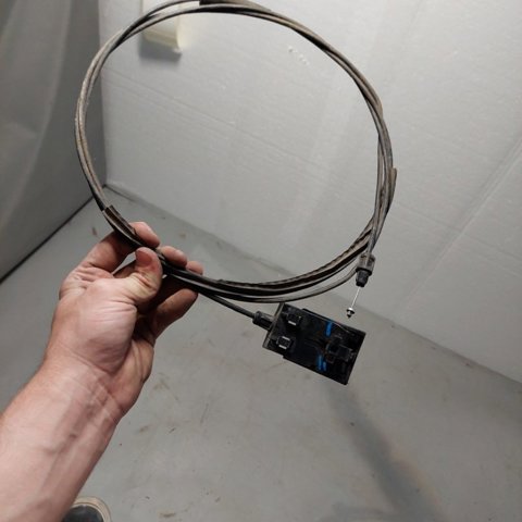 Трос капота (с ручкой) 68103166AB CHRYSLER