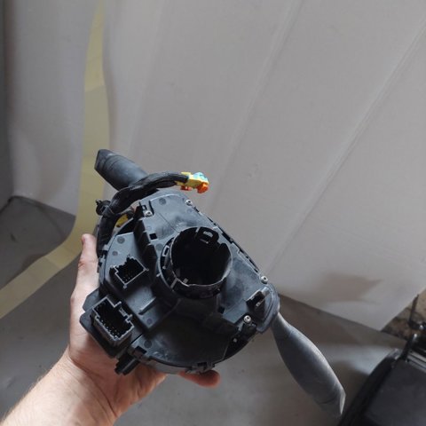 68375484AB CHRYSLER Переключатель подрулевой, в сборе купить в Черновцы