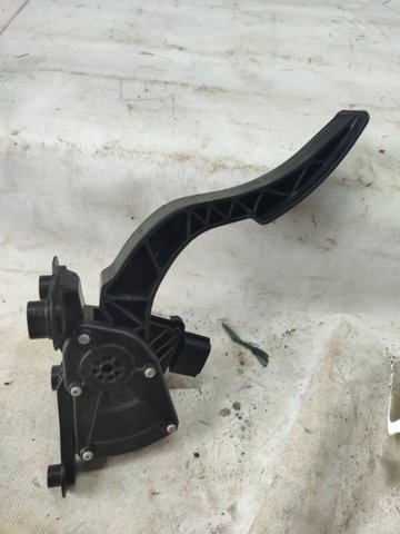 Педали газа 7T439F836AC MAZDA