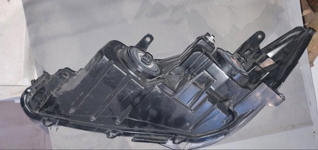 8117033840 TOYOTA Фара левая купить в Ужгород
