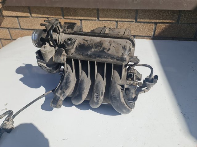 Впускной коллектор A1661410201 MERCEDES