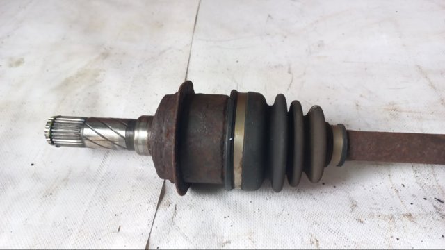 Полуось задняя, правая GD702550X MAZDA