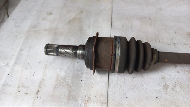 Полуось задняя, левая GD702560X MAZDA