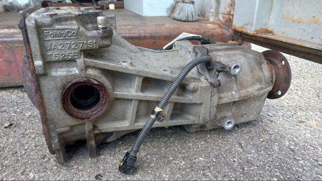 MAZDA MA2727151 Мост задний в сборе в наличии Днепр