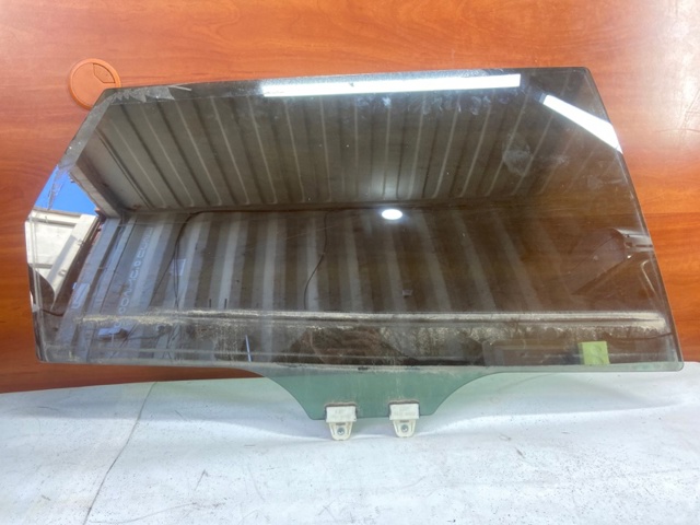 TD1172510 MAZDA Стекло двери задней правой купить в Украина