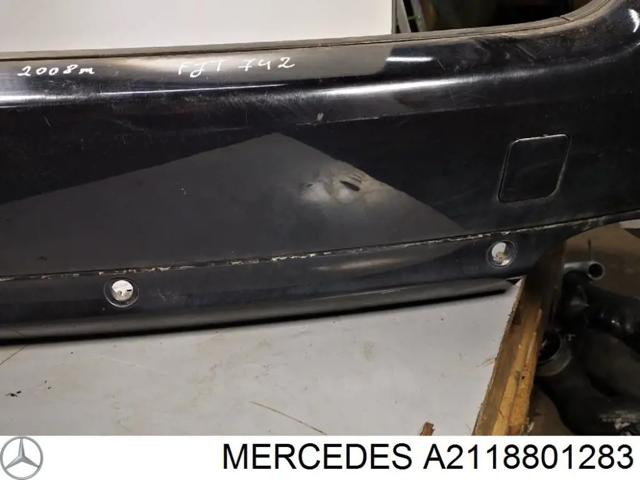 Бампер задний A2118801283 MERCEDES