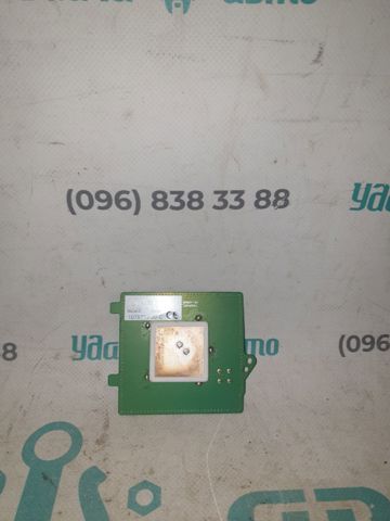 Антенна GPS 107973400C TESLA