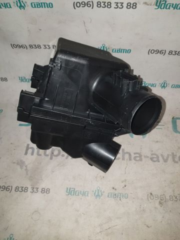 Коробка фильтра 1770024640 TOYOTA