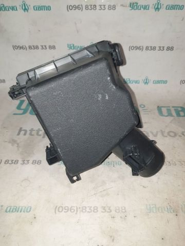 1770024640 TOYOTA Корпус воздушного фильтра купить в Каменское