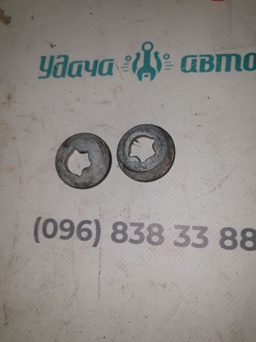 Шайба болта крепления заднего нижнего рычага, наружная 33306786187 BMW