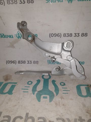 Завеса капота правая 41007211640 BMW