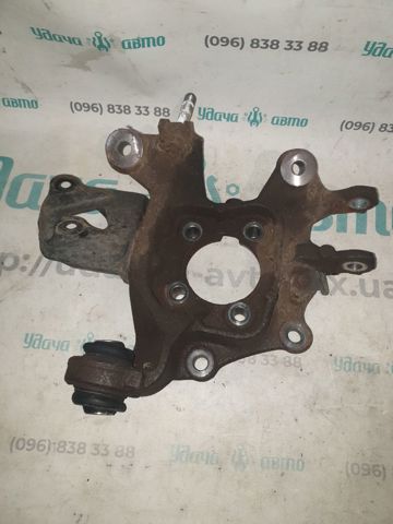 TOYOTA 4230448070 Цапфа (поворотный кулак) задний правый в наличии Павлоград