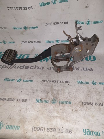 Педаль тормоза 4710152340 TOYOTA