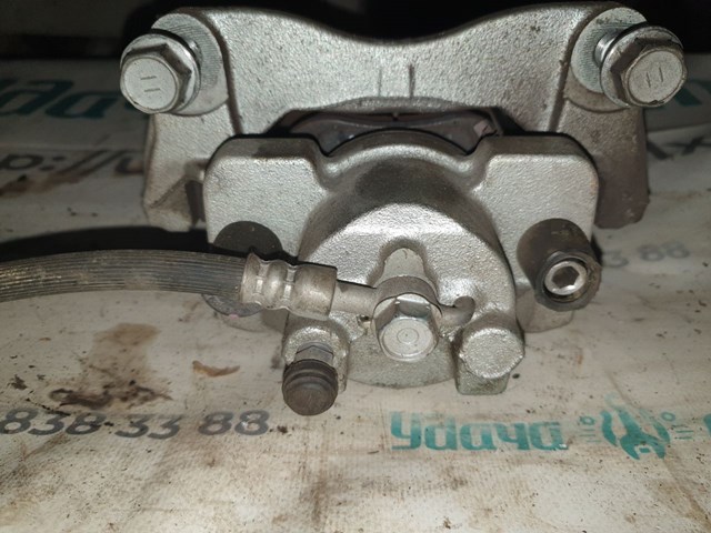 477300D070 TOYOTA Суппорт тормозной передний правый купить в Кривой Рог