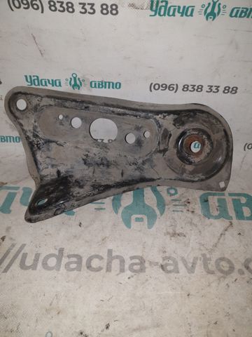 5103607010 TOYOTA Кронштейн передней балки купить в Украина