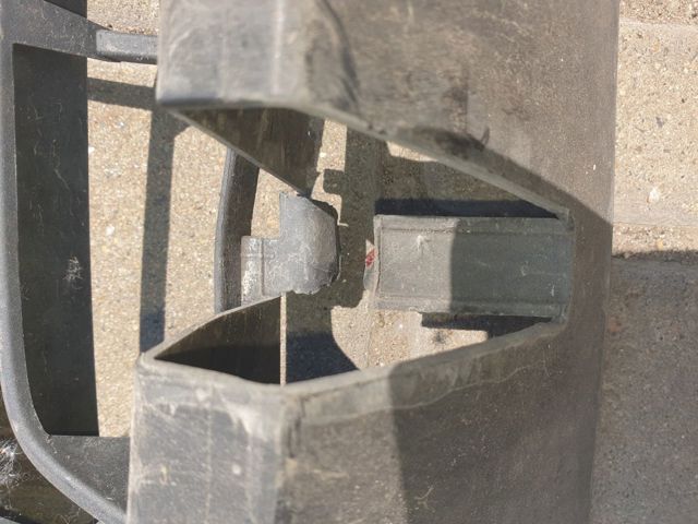 BMW 51117306434 Решетка бампера переднего нижняя в наличии Павлоград