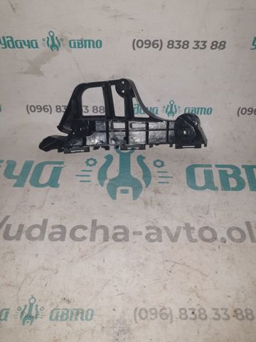 TOYOTA 5211647070 Кронштейн бампера переднего левый в наличии Харьков