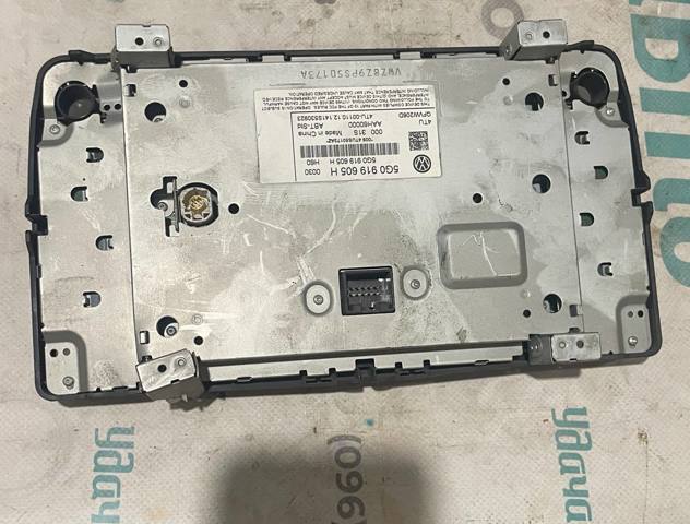 VAG 5G0919605H Магнитола (радио AM/FM) в наличии Днепр