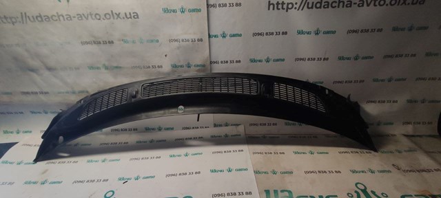 VAG 5J1819403A Водосток лобового стекла, жабо в наличии Ирпень