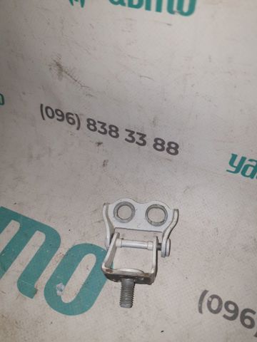 TOYOTA 6880152010 Петля крышки багажника в наличии Черновцы