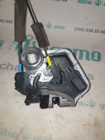 Замок задней двери, правой 6905012410 TOYOTA