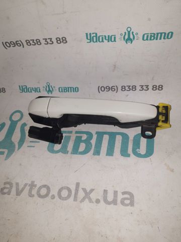 Ручка двери задней наружная левая 6921174020A1 TOYOTA