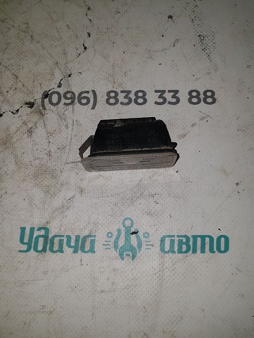 6M2A13550AC Фонарь подсветки номерного знака купить Запорожье