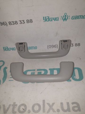 Ручка крыши салона 7461052020B1 TOYOTA