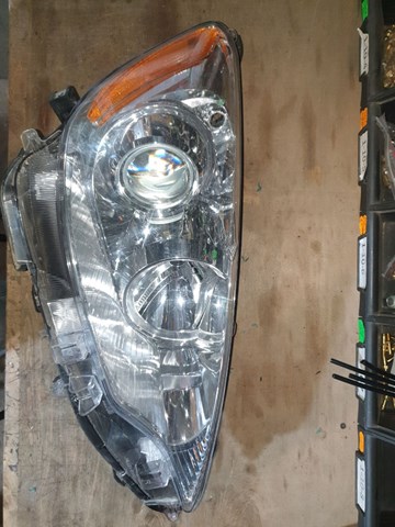 Основная фара - вставка 8111052E81 TOYOTA