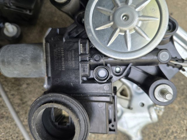 8572042130 TOYOTA Стеклоподъемник передней левой двери купить в Киев