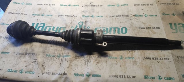 Полуось передняя левая 8643373 BMW