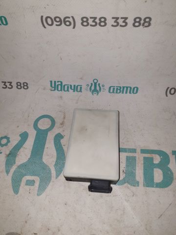 Датчик контроля мертвой зоны, задний A0009052504 MERCEDES