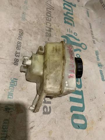 Бачек тормозной жидкости A0024315202 MERCEDES