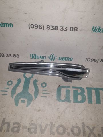 Указатель поворота зеркала, правый A0999060243 MERCEDES