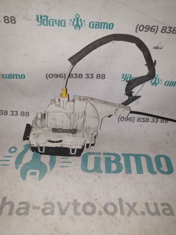 A9067201735 MERCEDES Замок двери передней правой купить в Днепр