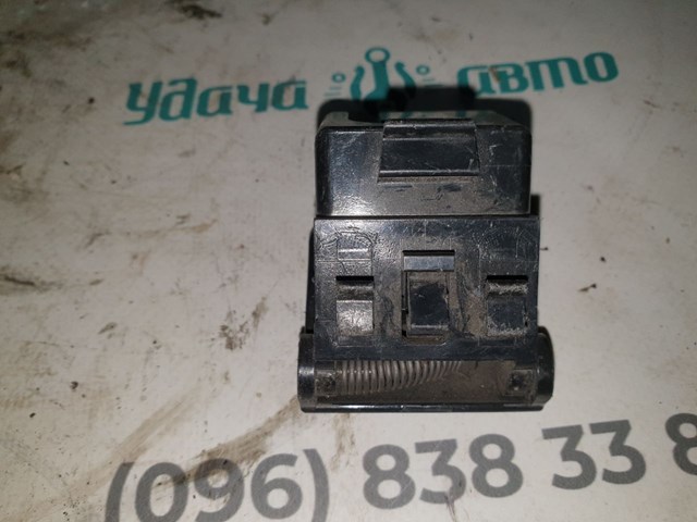 MAZDA K3203 Ручка открывания капота в наличии Ужгород