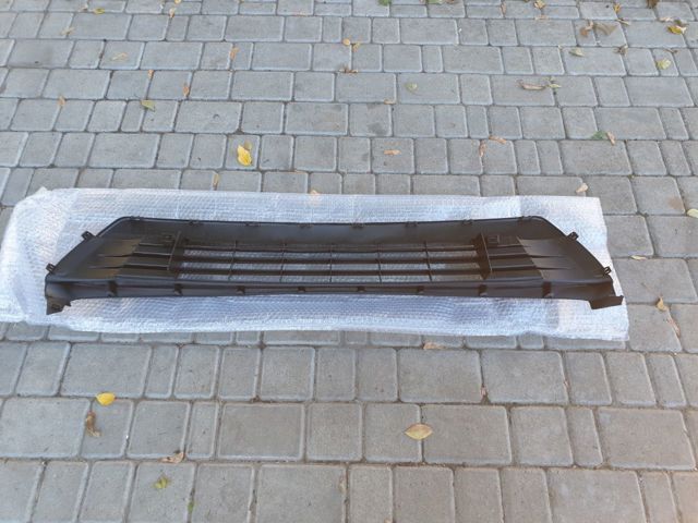 PTY99506GA Решетка бампера переднего купить Львов