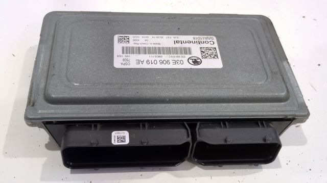 VAG 03E906019C Блок управления двигателем в наличии Запорожье