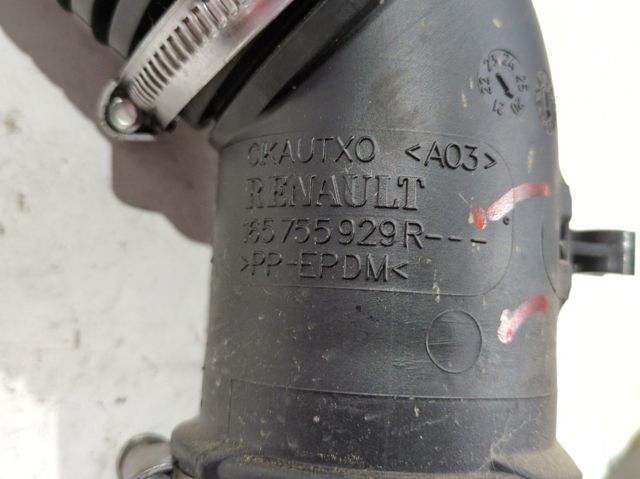 165755929R RENAULT Патрубок воздушный, выход воздушного фильтра купить в Киев