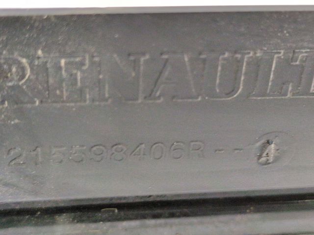 RENAULT 215598406R Дефлектор радиатора в наличии Украина