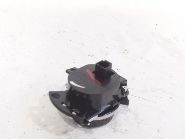NISSAN 255354CE0A Кнопка включения полного привода в наличии Черновцы